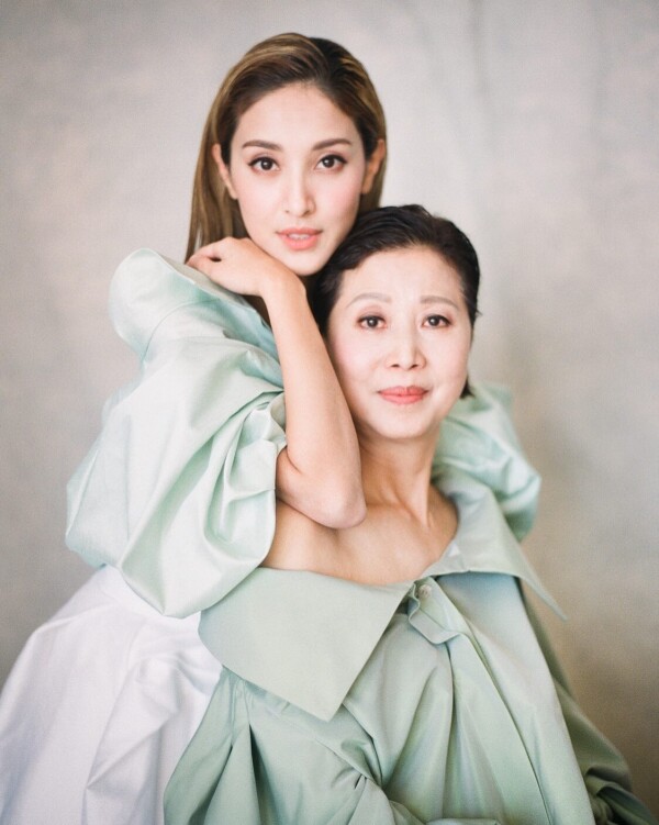 Vivian Luk Atelier-1-婚紗禮服