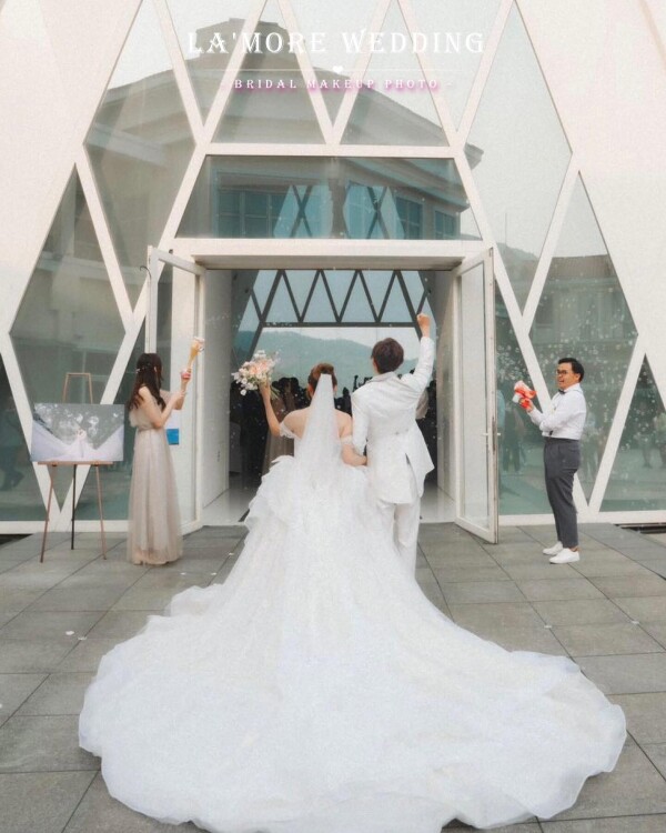 La'More Wedding Service-1-婚紗禮服