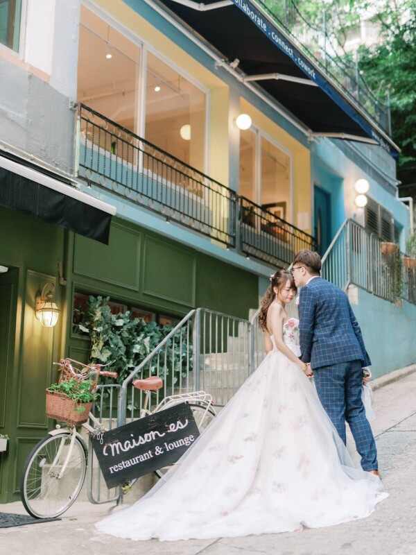 Unveiled Moment Bridal-4-婚紗禮服