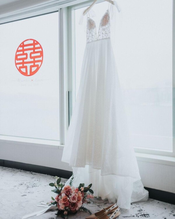 Something Borrowed Bridal-2-婚紗禮服