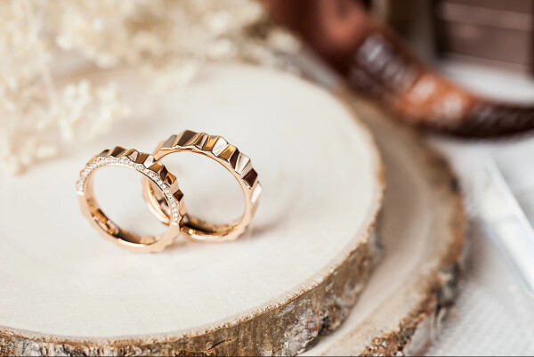 Half & Half Creation Co. Ltd.-0-婚戒首飾