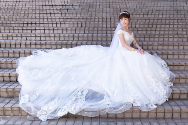 Unveiled Moment Bridal-1-婚紗禮服