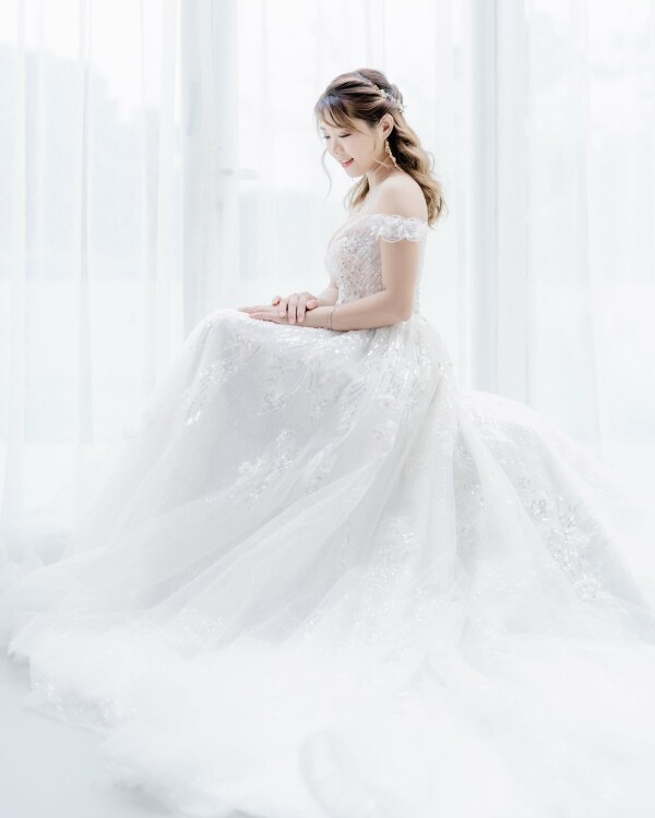 Vis-à-vis Bridal-4-婚紗禮服